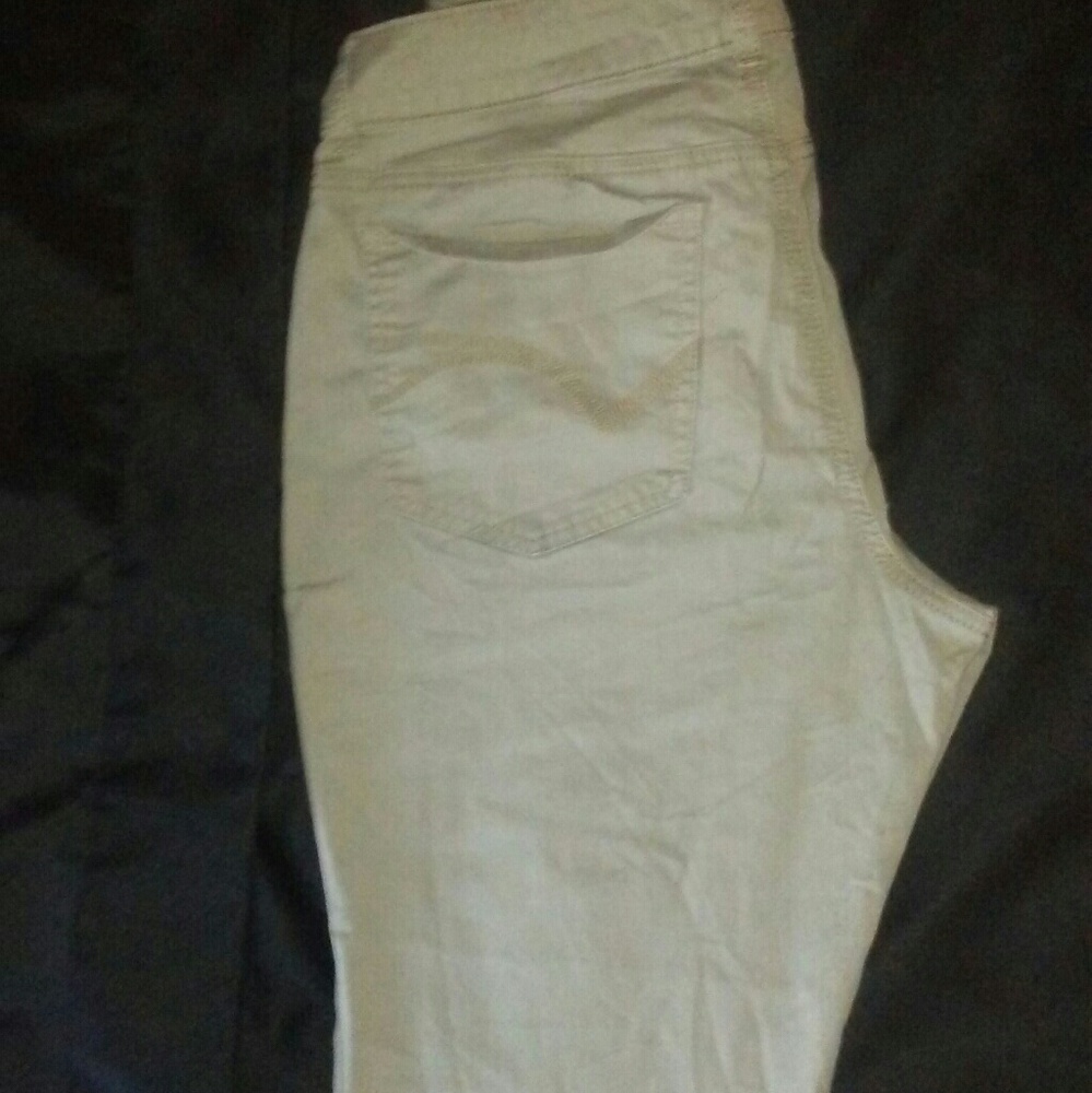 Never worn - Picture 2 of 5